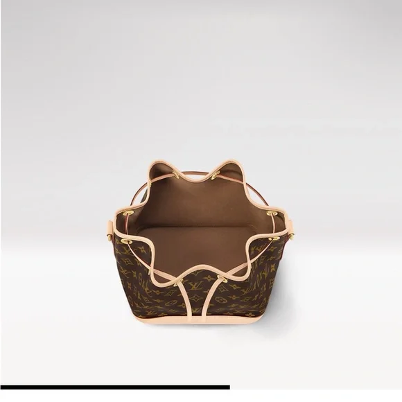 Louis Vuitton Petit Noe - Picture 3 of 16